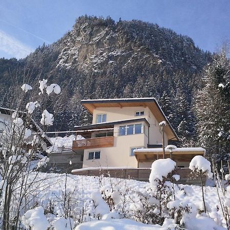Ferienwohnung Walder Mayrhofen Ruang foto
