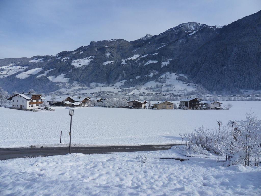 Ferienwohnung Walder Mayrhofen Bagian luar foto