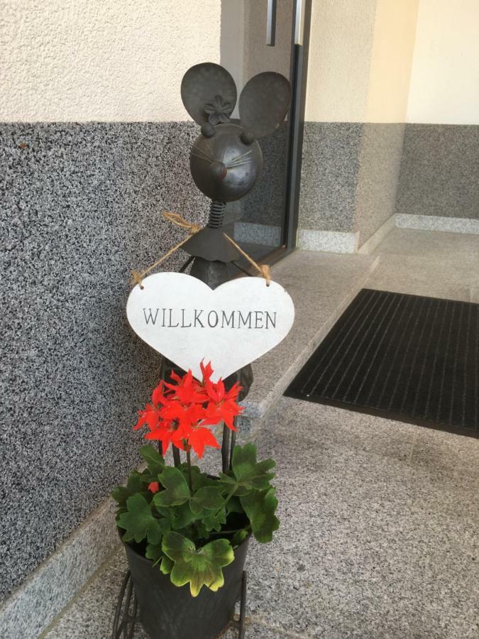 Ferienwohnung Walder Mayrhofen Bagian luar foto