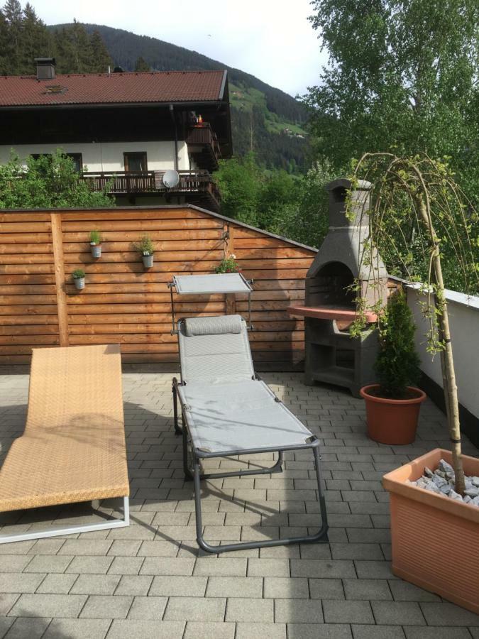 Ferienwohnung Walder Mayrhofen Bagian luar foto